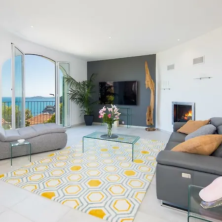Villa Luxury Blue Orchid 5Bd 5 Bath And Beach Eze